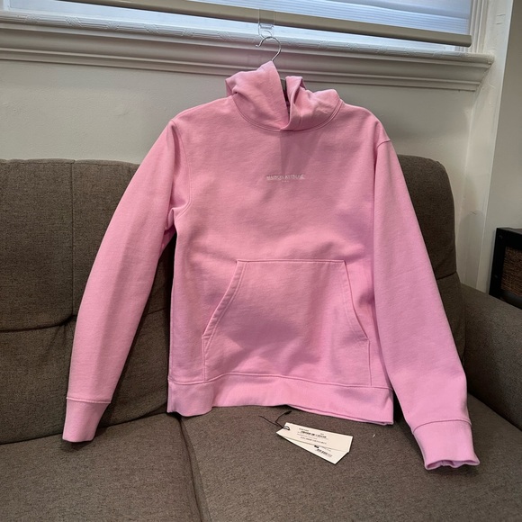 Maison Kitsune Pink Embroidered Cordless Hoodie - Picture 4 of 11